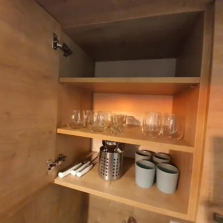 Polonia Apartment *